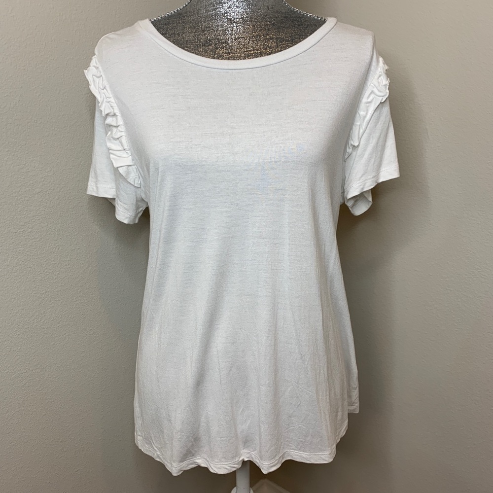 Women’s white tee with ruffle